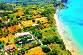 TETRAKTYS ESTATE beachside ΥΔΩΡ with garden